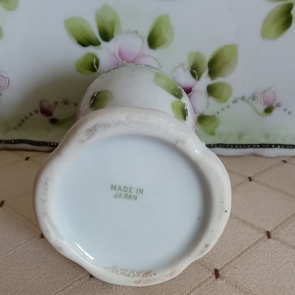 HAT PIN HOLDER AND TRAY - Picture 3 of 5